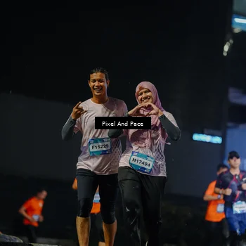Runner Photo 7782084
