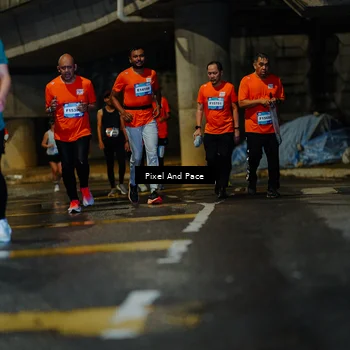 Runner Photo 7782086