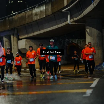 Runner Photo 7782089