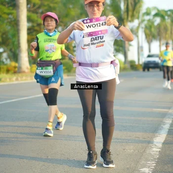 Runner Photo 7782096