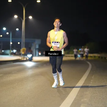 Runner Photo 7782106