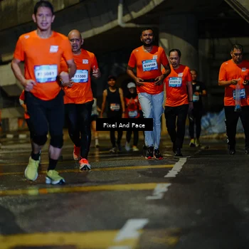 Runner Photo 7782108