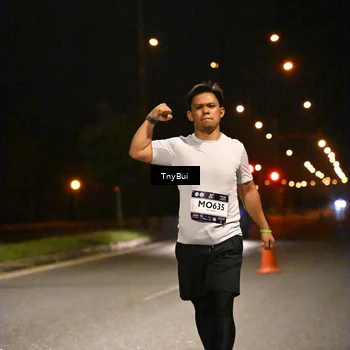Runner Photo 7782114