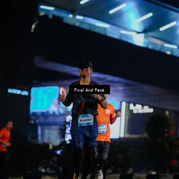 Runner Photo 7782130