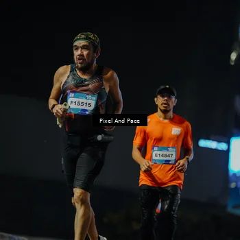 Runner Photo 7782170