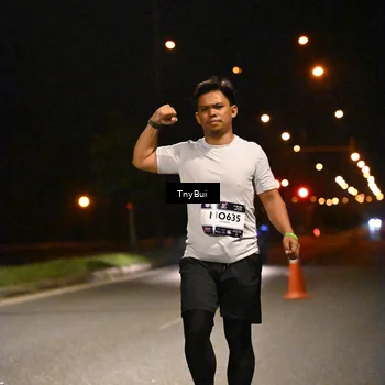 Runner Photo 7782192