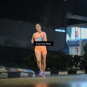 Runner Photo 7782193