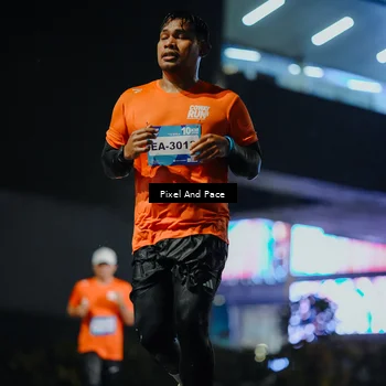 Runner Photo 7782216