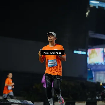 Runner Photo 7782243