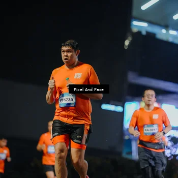 Runner Photo 7782247