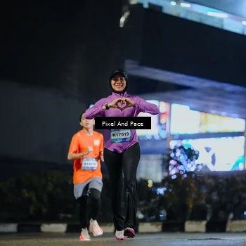 Runner Photo 7782268