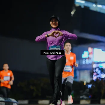 Runner Photo 7782278
