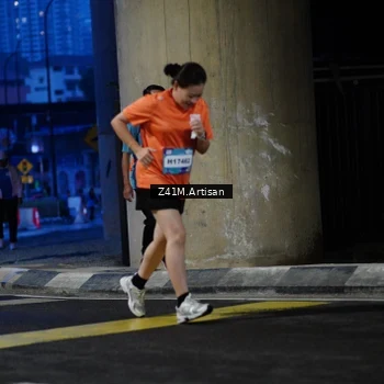 Runner Photo 7782283