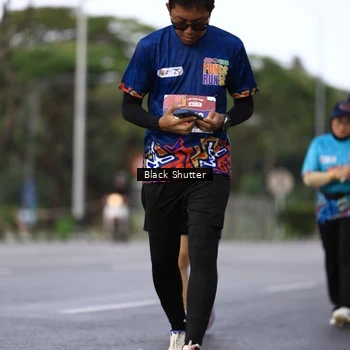 Runner Photo 7782302