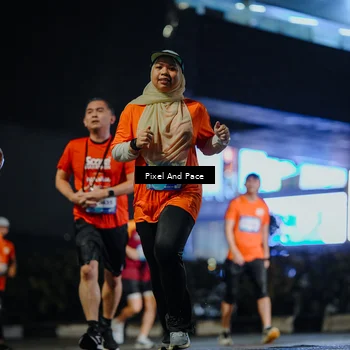 Runner Photo 7782328