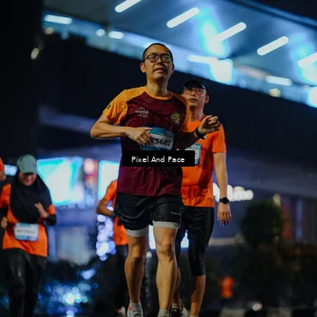 Runner Photo 7782356