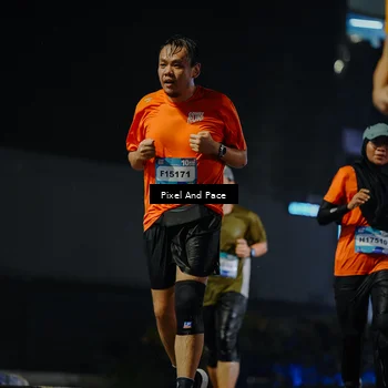 Runner Photo 7782358