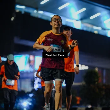 Runner Photo 7782360