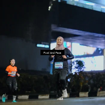 Runner Photo 7782363