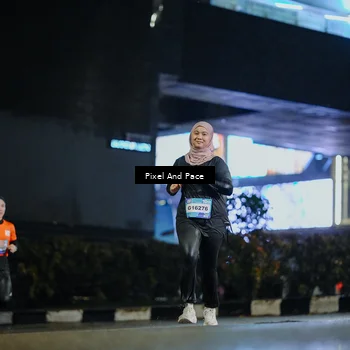 Runner Photo 7782365