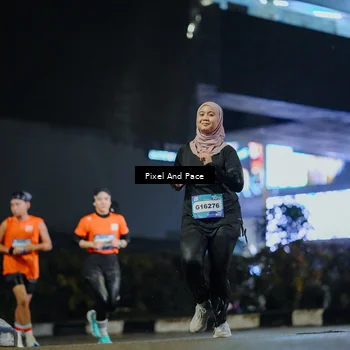 Runner Photo 7782369