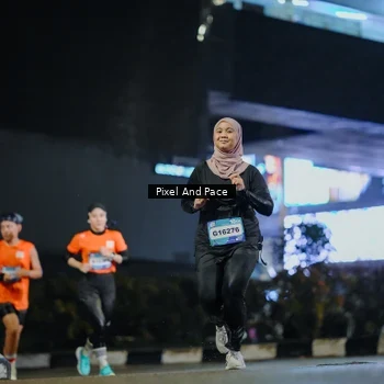 Runner Photo 7782371