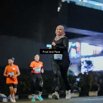 Runner Photo 7782383