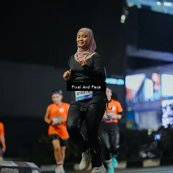 Runner Photo 7782384
