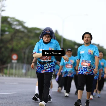 Runner Photo 7782397