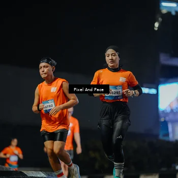Runner Photo 7782406