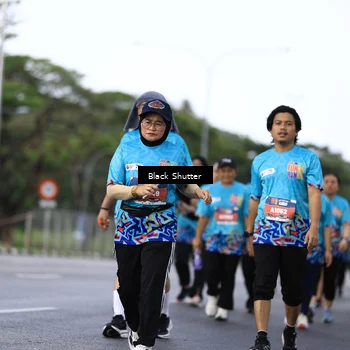 Runner Photo 7782410