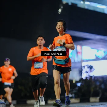 Runner Photo 7782433