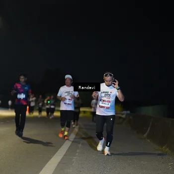 Runner Photo 7782440