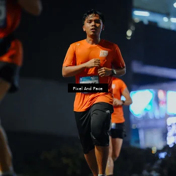 Runner Photo 7782443