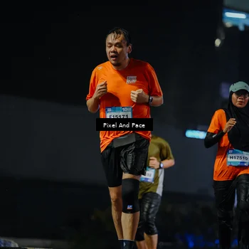 Runner Photo 7782444