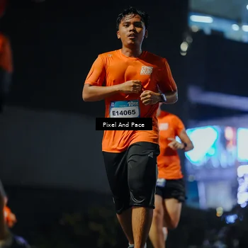 Runner Photo 7782449
