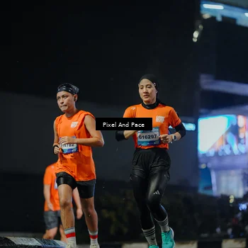 Runner Photo 7782465