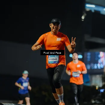Runner Photo 7782469