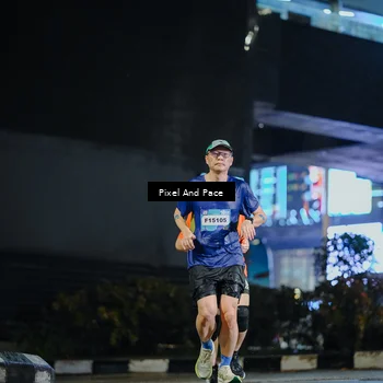 Runner Photo 7782504