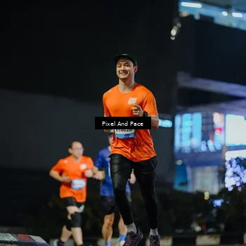 Runner Photo 7782505