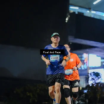 Runner Photo 7782517