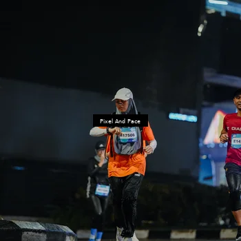 Runner Photo 7782519