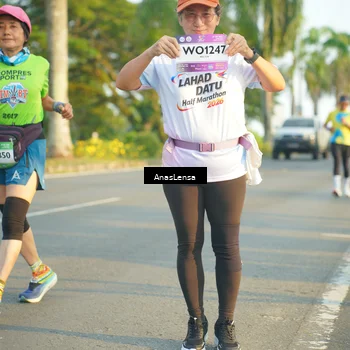 Runner Photo 7782539
