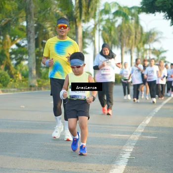 Runner Photo 7782564