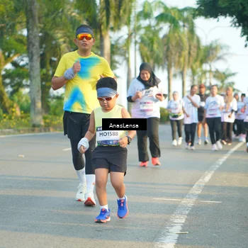 Runner Photo 7782566