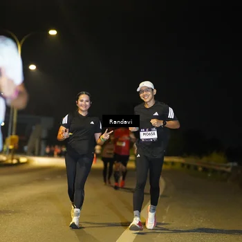 Runner Photo 7782571