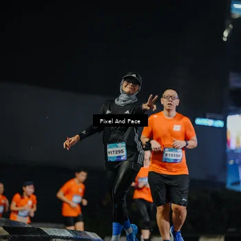 Runner Photo 7782584