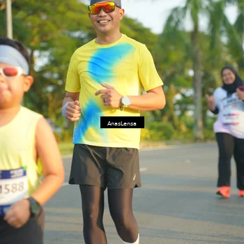 Runner Photo 7782589