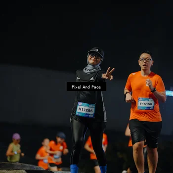 Runner Photo 7782593