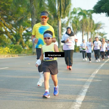 Runner Photo 7782595
